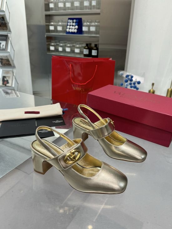 Valentino V-Buckle Slingback Leather Heels Elegant Classic Shoes