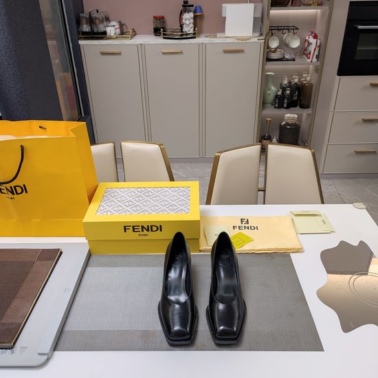 Fendi Grain Block Heel Boots Square Toe Leather Dress Shoes