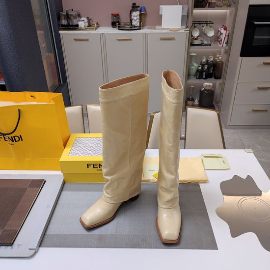 Fendi Textured Block Heel Shoes Premium Quality Comfortable Footwear