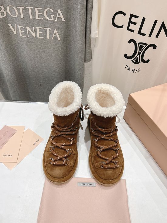 Miu Miu Lace-up Woolen Short Snow Boots for Stylish Comfort