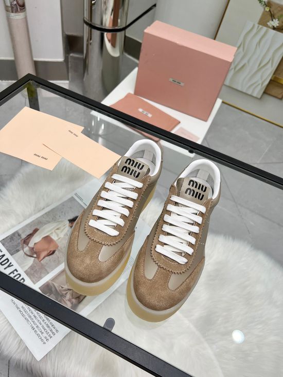 Miu Miu Soft Leather Casual White Shoes Fashionable All-match Footwear