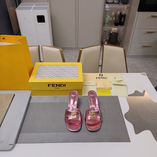 Fendi Premium Leather Sandals with Metal Buckle Comfortable Sole