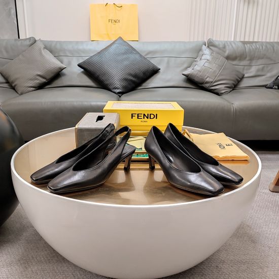 Fendi Elegant Low Heel Square Toe Leather Casual Dress Shoes
