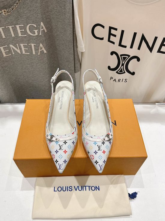 Louis Vuitton Elegant Printed Leather Mary Jane Flats Comfortable Sole