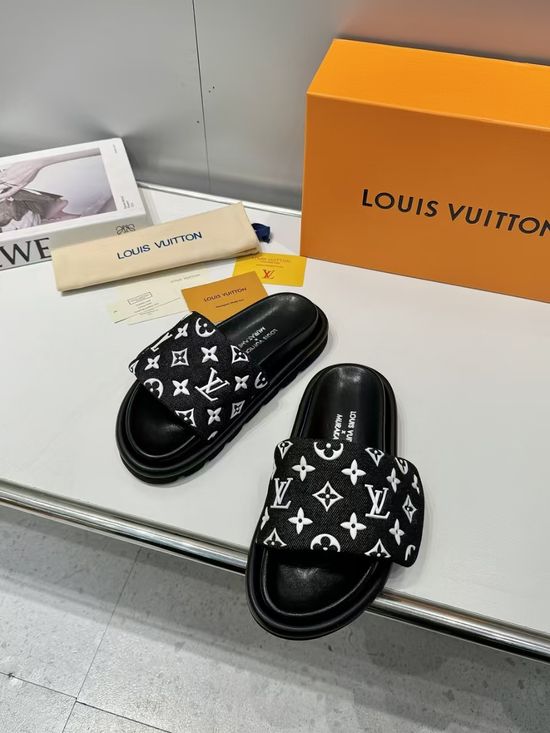Louis Vuitton Embossed Adjustable Comfortable Padded Flat Slide Sandals