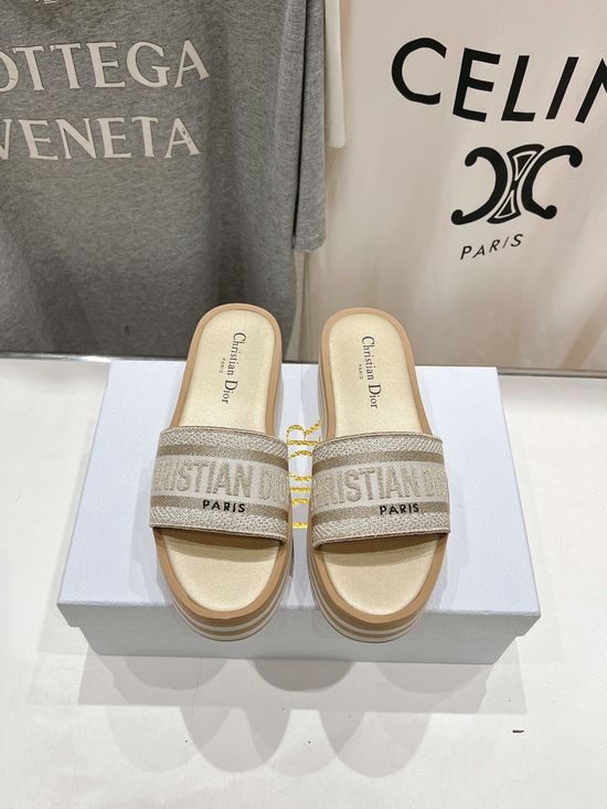 Christian Dior Elegant Comfortable Thick Sole Slide Sandals