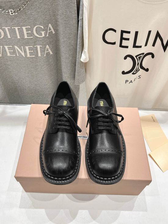 Miu Miu Classic Brogue Lace Up Comfortable Leather Loafers