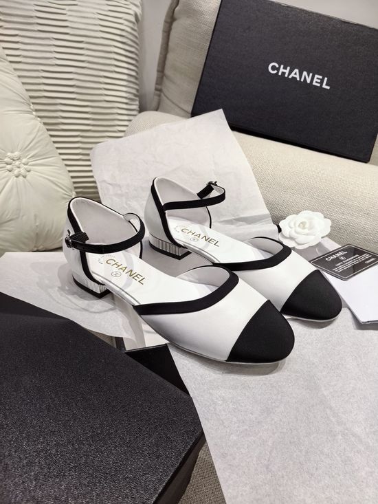 Chanel Sheepskin Low Heel Mary Jane Shoes Comfortable Elegant