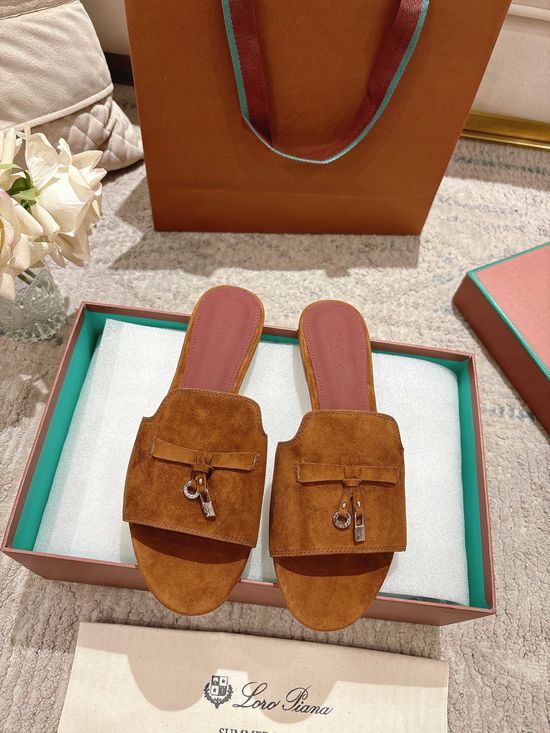 Loro Piana Comfortable Knitted Slippers with Soft Sheepskin Insole