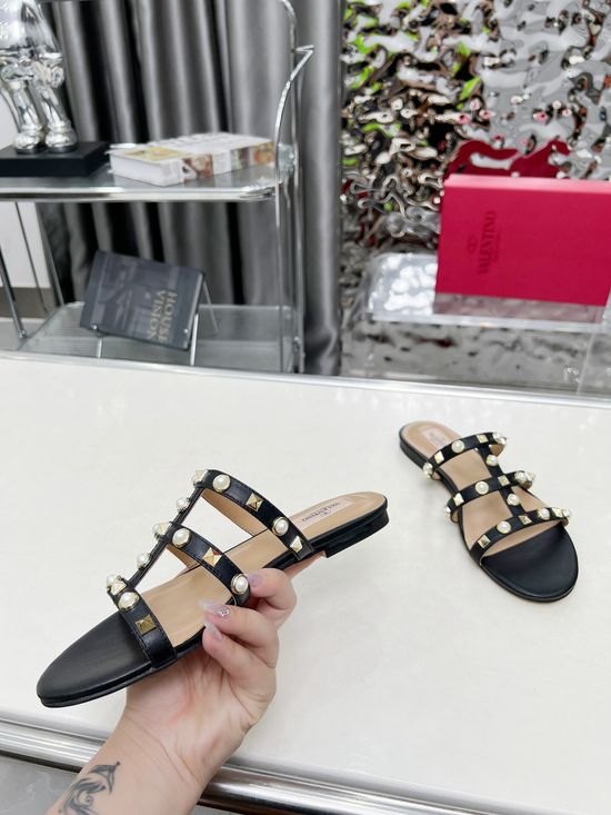 Valentino Pearl Decor Leather Classic Sandals with Full Packaging