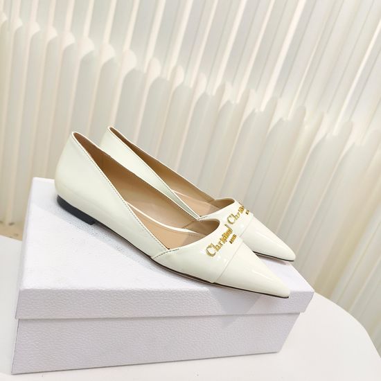 Christian Dior Pointed Toe Patent Leather Flat Slip On Shoes