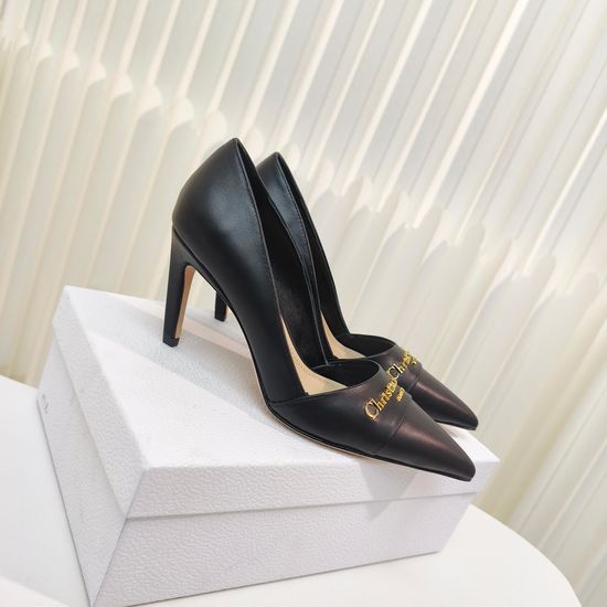 Christian Dior Classic Pointed Toe Leather Slip On High Heel Pumps