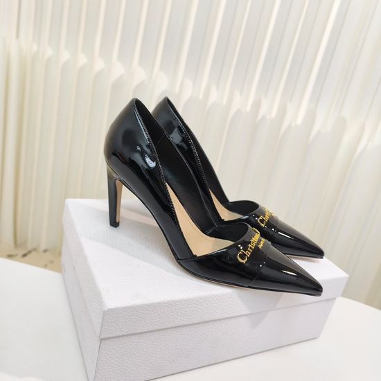 Christian Dior Classic Pointed Toe Leather Slip On High Heel Pumps