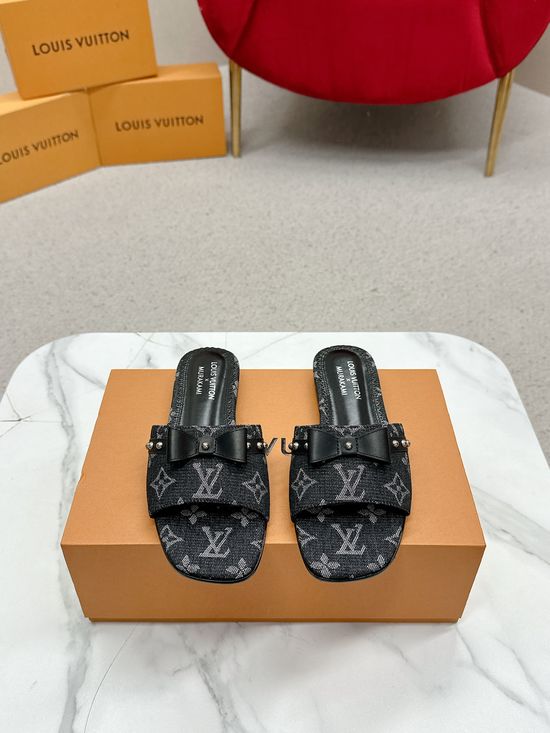 Louis Vuitton Embellished Bow Flatform Slide Sandals
