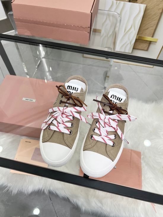 Miu Miu Classic Color Block Soft Sole Casual Walking Shoes