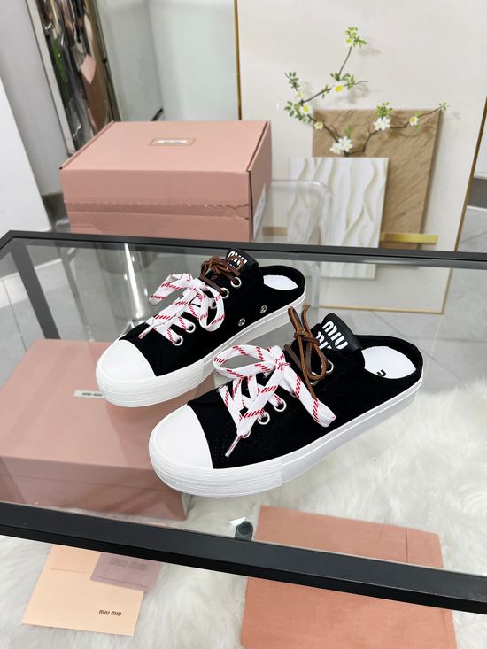 Miu Miu Classic Color Block Soft Sole Casual Walking Shoes
