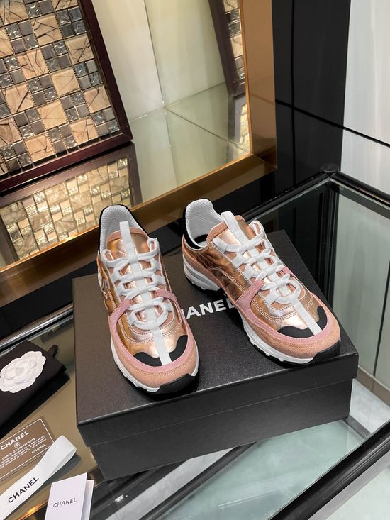 Chanel Classic Leather Casual Sneakers Non-slip Sole Soft Comfortable Lining