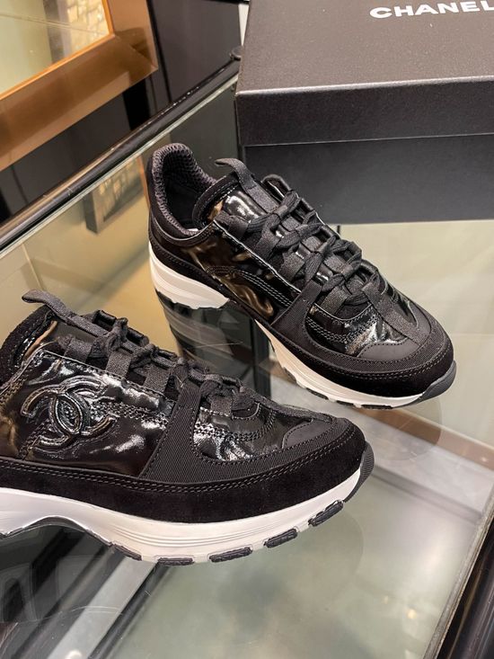 Chanel Classic Leather Casual Sneakers Non-slip Sole Soft Comfortable Lining