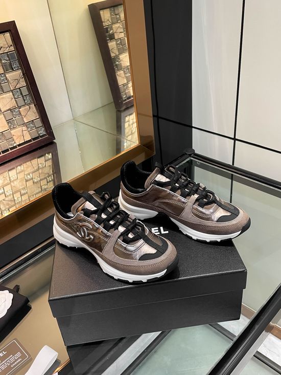 Chanel Premium Leather Casual Sneakers Comfortable Wear-resistant