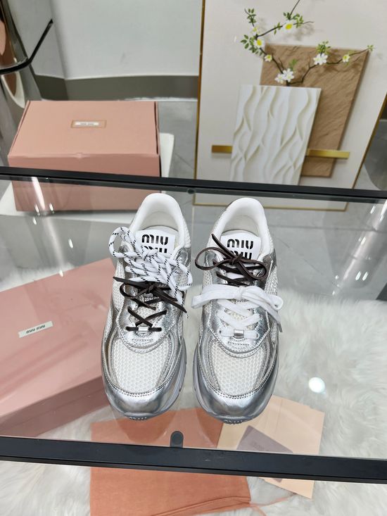 Miu Miu Vintage Leather Chunky Sneakers Soft Height Boosting Comfort Shoes