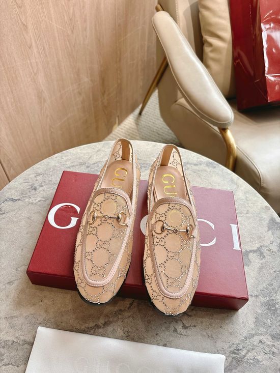 Gucci Light Pink Classic Square Toe Comfortable Flats