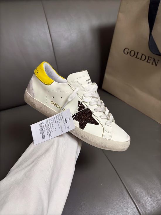 Golden Goose Premium Caramel Accent Distressed Sneakers Comfortable Casual Footwear