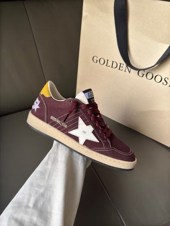 Golden Goose Classic Distressed Retro Style Casual Comfortable Sneakers
