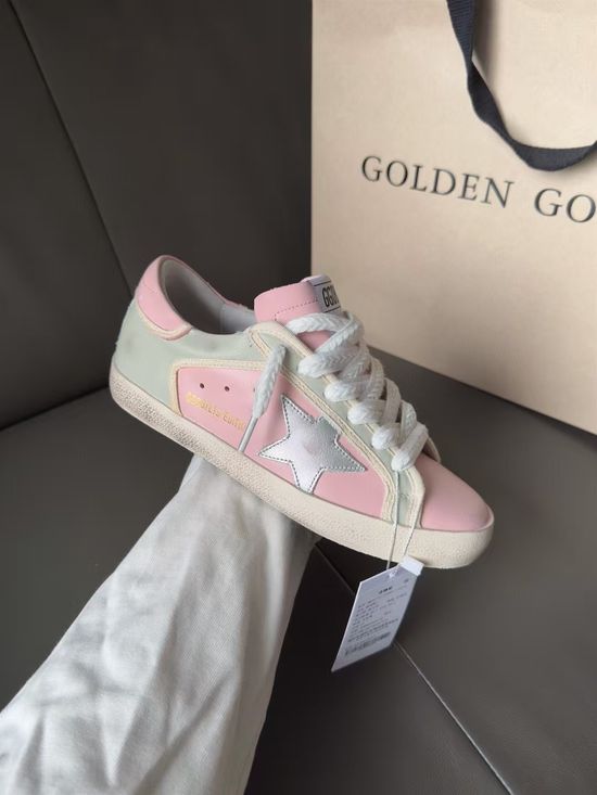 Golden Goose Premium Casual Distressed Leather Comfortable Daily Sneakers