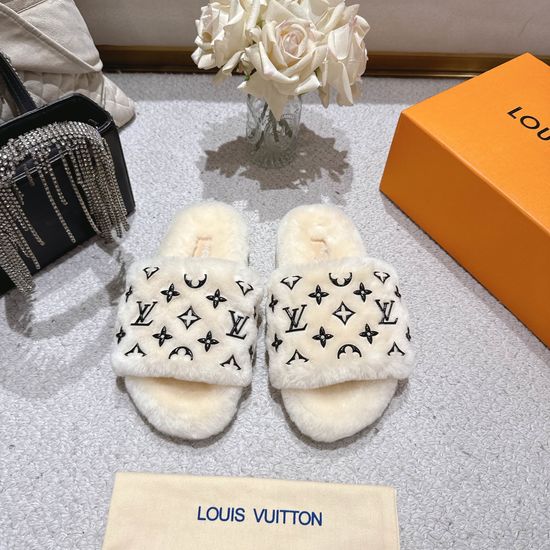 Louis Vuitton Warm Wool Lined Slippers Non Slip Soft Comfortable