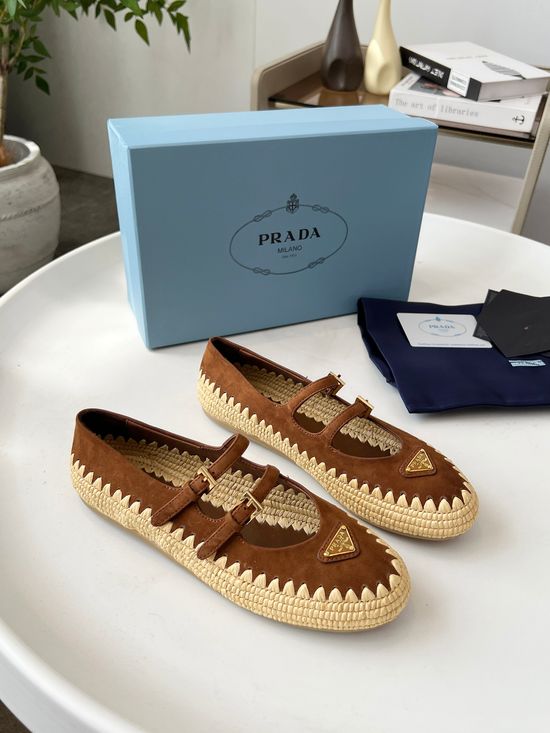 Prada Hand Woven Raffia Ballet Flats Comfort Elegant Casual Shoes