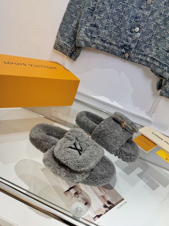 Louis Vuitton Exclusive Design Wool Slip-on Loafers with Custom Sole
