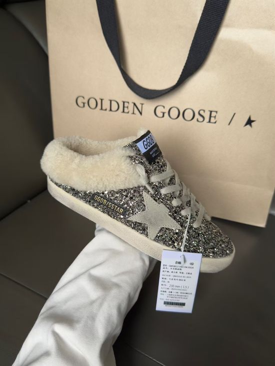 Golden Goose Premium Wool Lined Distressed Mules Comfortable Casual Slip On Shoes