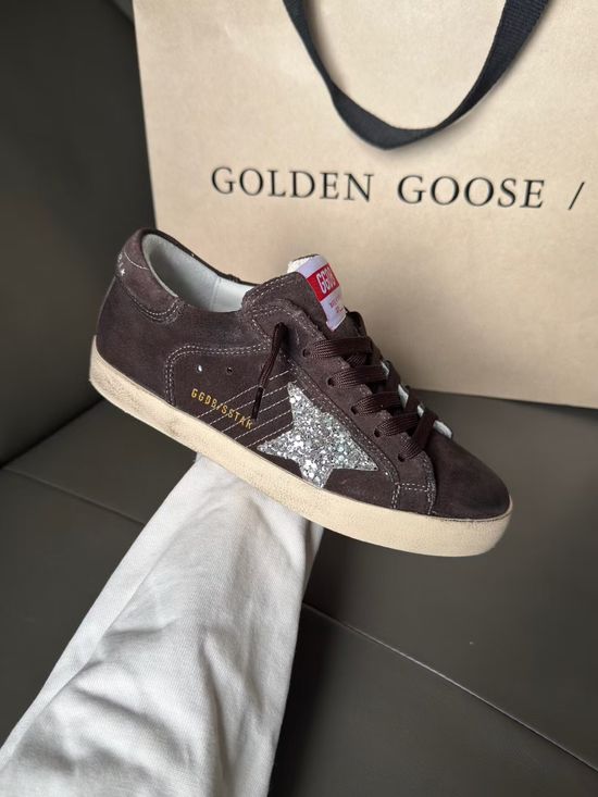 Golden Goose Premium Distressed Casual Sneakers With Comfortable Inner Sole