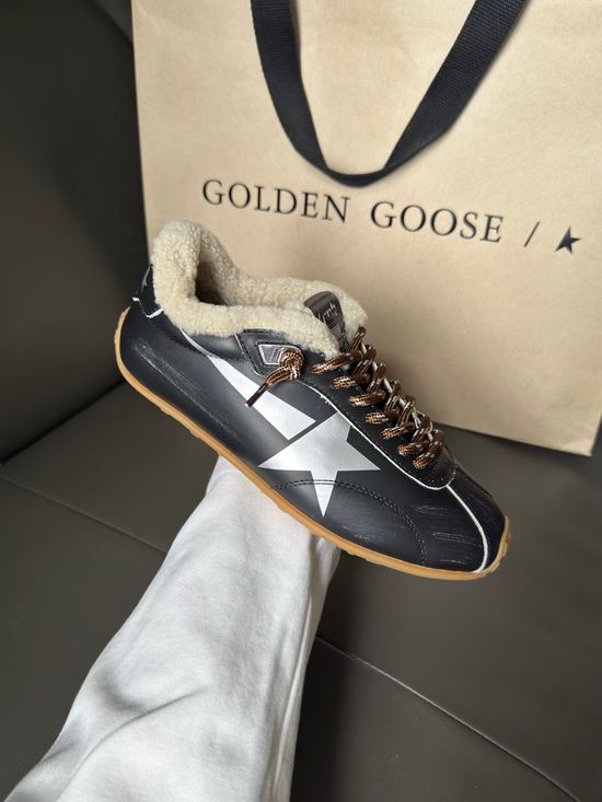 Golden Goose Premium Leather Lined Casual Distressed Sneakers With Non-slip Sole