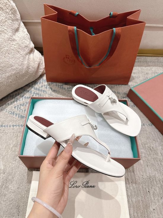 Loro Piana Premium Sheepskin Soft Sole Casual Slides