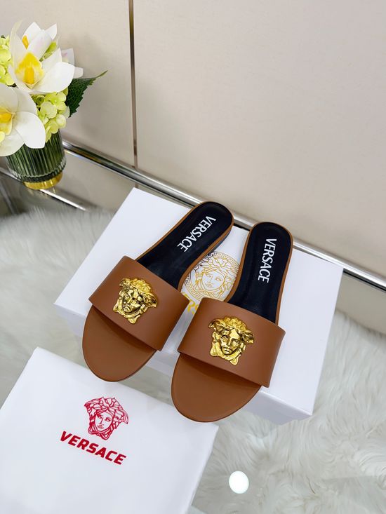 Versace Fashion Low-top Shoes with Durable Sole