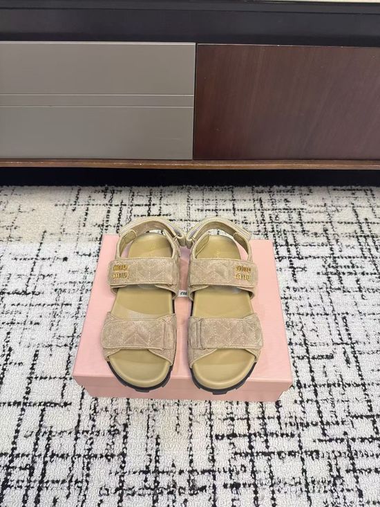 Miu Miu Soft Suede Comfort Elegant Casual Sandals