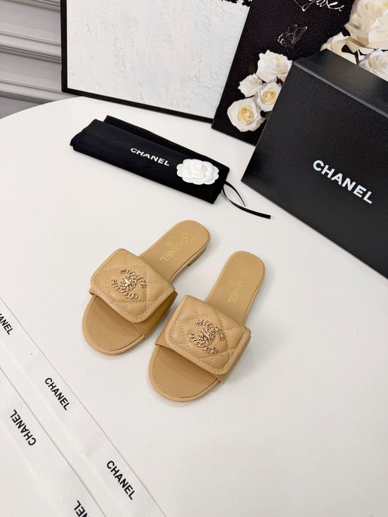 Chanel Quilted Leather Slip On Flat Casual Sandals