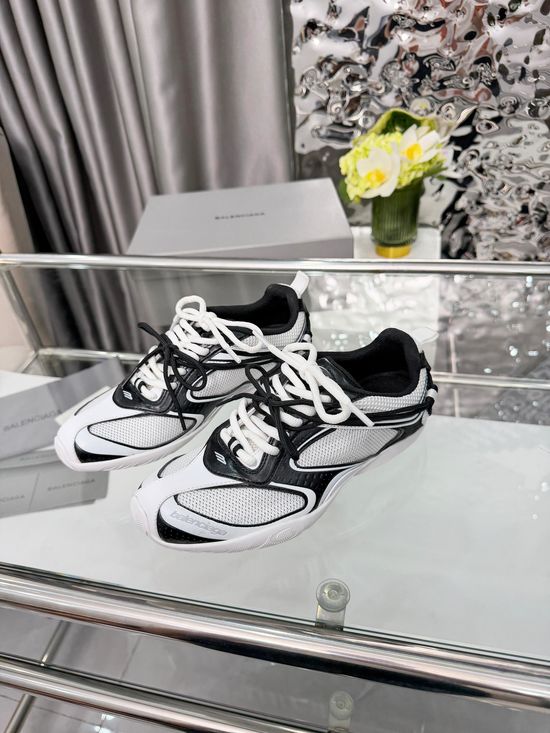 Balenciaga Futuristic Breathable Mesh Thick Sole Casual Sneakers