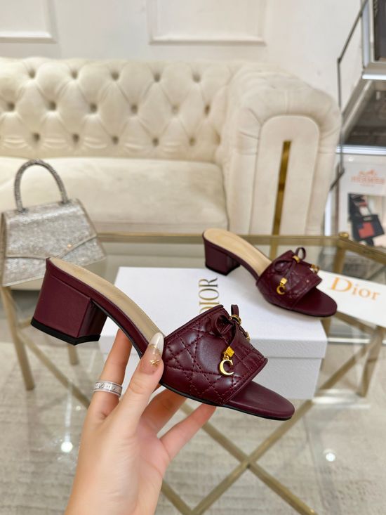 Christian Dior Embroidered Bow Decor Leather Slippers with Hardware Accent