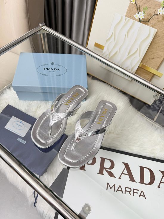 Prada Low Heel Thong Sandals with Decorative Logo Detail