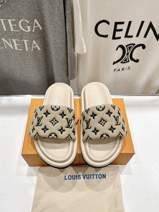 Louis Vuitton Embossed Adjustable Magic Tape Non Slip Slippers