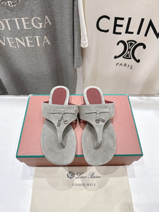 Loro Piana Suede Flip Flops Soft Comfortable Lightweight Casual Beach Shoes