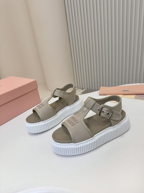 Miu Miu Elegant Comfortable Sandals Adjustable Strap Non Slip Casual Shoes