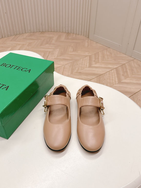 Bottega Veneta Round Toe Buckle Fastening Weave Detail Ballet Flats