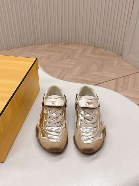 Fendi Suede Stitched Retro Casual Sneakers Soft and Breathable