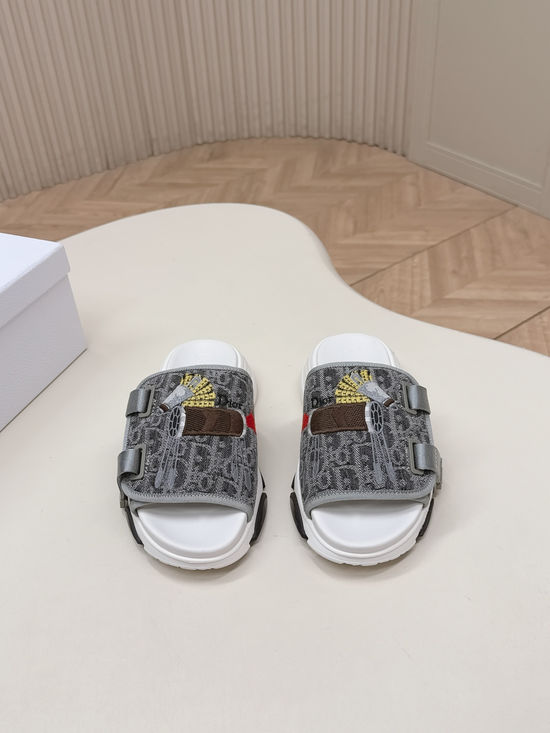Christian Dior Premium Embroidery Comfortable Flat Slide Sandals