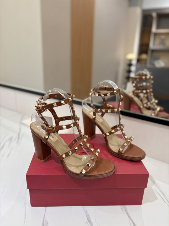 Valentino Elegant Chunky Heel Leather Sandals with Genuine Sole