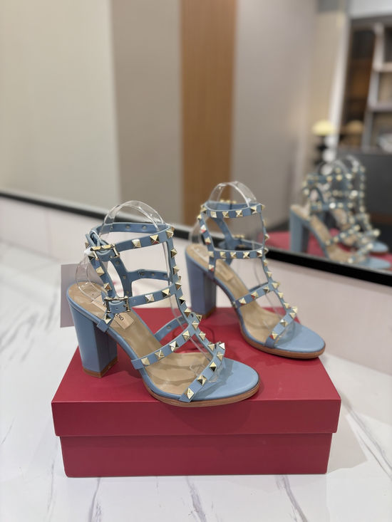 Valentino Elegant Chunky Heel Leather Sandals with Genuine Sole