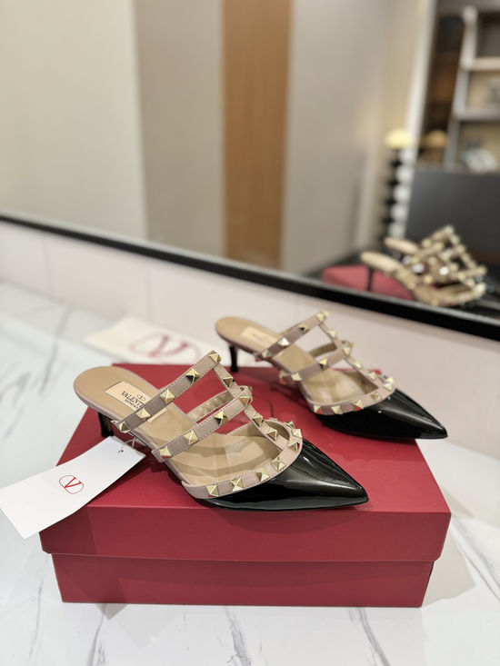 Valentino Rivet Pointed Toe Patent Leather Slide Sandals
